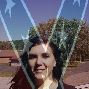 Meet your Posher, Jenn